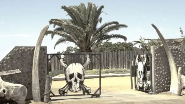 بوابة في سياج