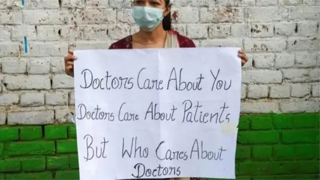 પ્રતીકાત્મક તસવીર