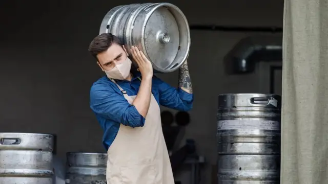 هل يجب أن تشعر بالامتنان لأنك لم تفقد وظيفتك؟