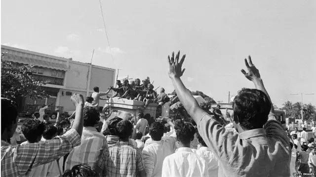 1971 ਦੀ ਜੰਗ ਜਿੱਤਣ ਤੋਂ ਬਾਅਦ ਬੰਗਲਾਦੇਸ਼ ਦੀਆਂ ਸੜਕਾਂ 'ਤੇ ਭਾਰਤੀ ਜਵਾਨਾਂ ਦਾ ਸਵਾਗਤ ਕੀਤਾ ਗਿਆ