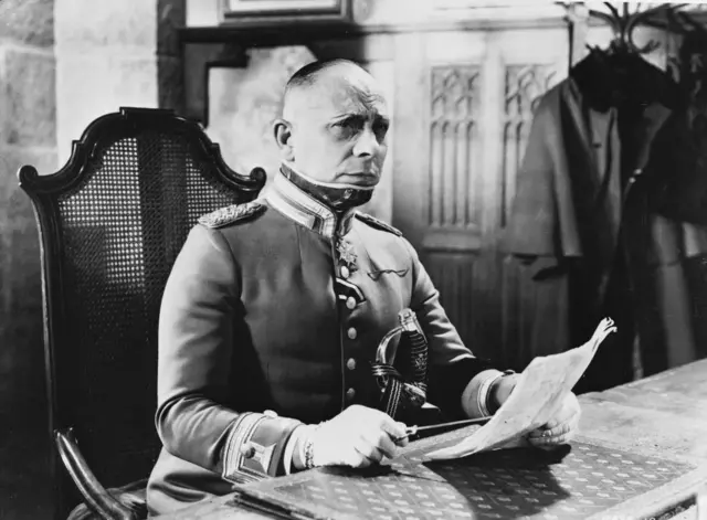 Кадр з фільму "Велика ілюзія" (1937)