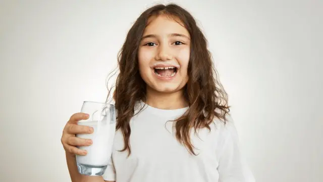 susu sapi, susu soya, susu almond, ASI