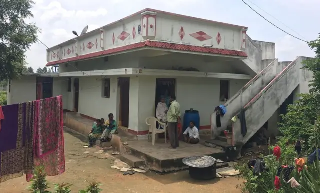 ఆంజనేయులు ఇల్లు