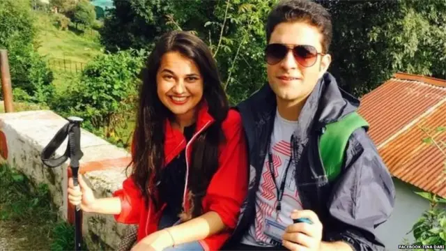 टीना डाबी और उनके पहले पति अतहर आमिर ख़ान