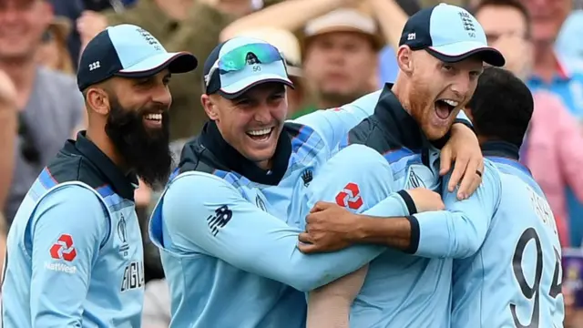 इंग्लैंड के खिलाड़ी