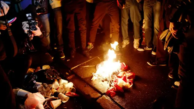 Bandera quemada en Nueva York