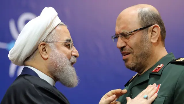 دهقان، وزیر دفاع حسن روحانی