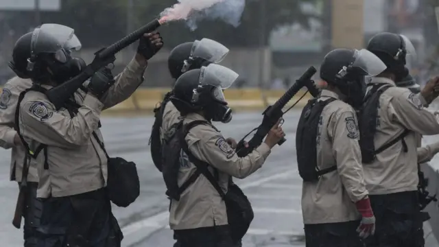 Policía antidisturbios.