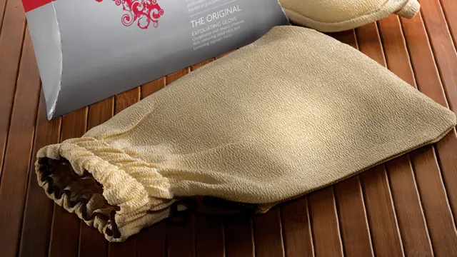 El guante de Daniele Henkel