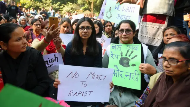 બળાત્કારના વિરોધમાં પ્રદર્શન