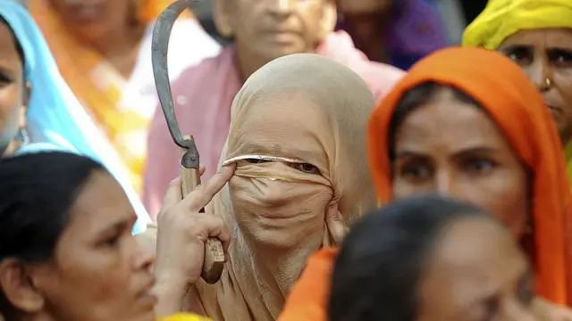 પ્રતીકાત્મક તસવીર