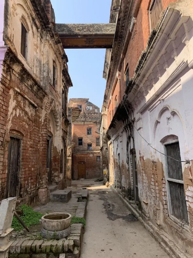 अयोध्येतील जुनी मंदिरं