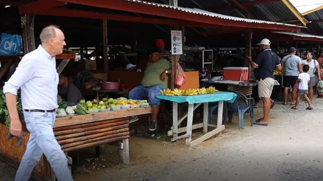 Pasar Saoenah di Paramaribo, Suriname