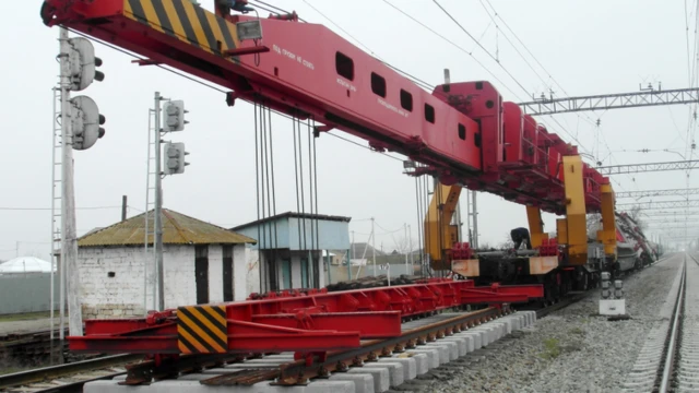 dəmiryolu tikintisi