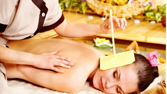 इअर कँडलिंग