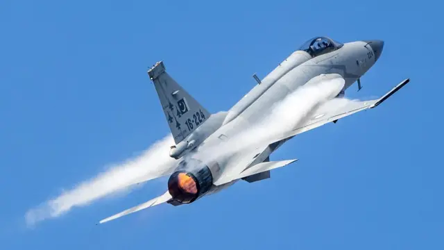 పాక్ వైమానిక దళం