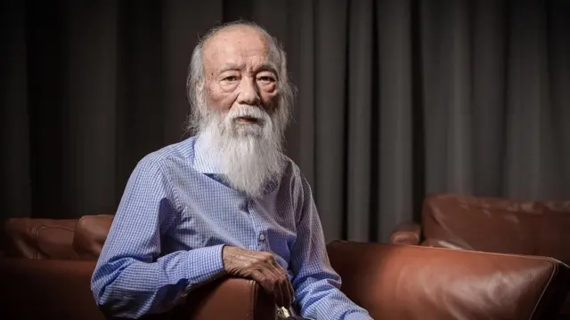 PGS Cương là người thành lập và hiệu trưởng (1989-2014) trường trung học phổ thông Lương Thế Vinh