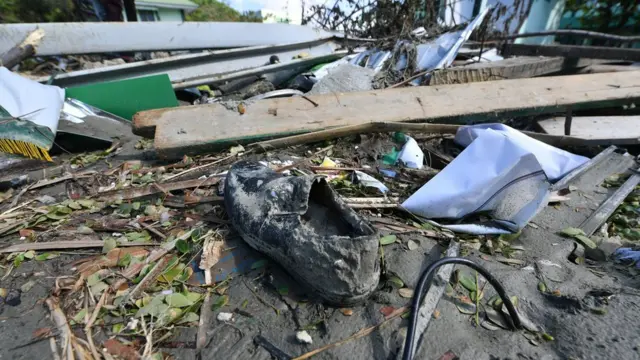 इंडोनेशिया में भूकंप, भूकंप, सुनामी, इंडोनेशिया, पालू में भूकंप के बाद सुनामी