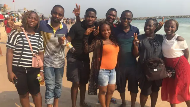 Pipo pose for pictures for Elegushi beach.