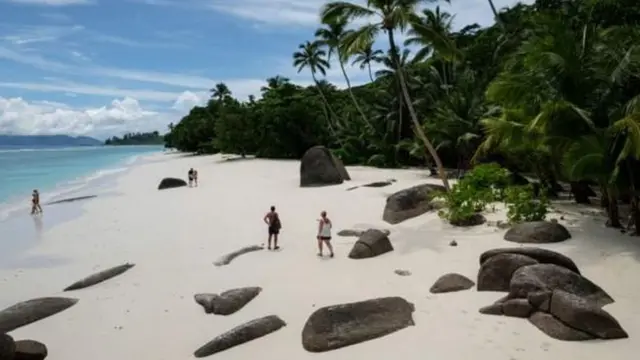 Une plage aux Seychelles