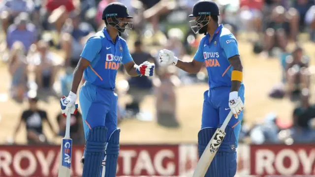 ஷ்ரேயாஸ் அய்யர், கே. எல். ராகுல்