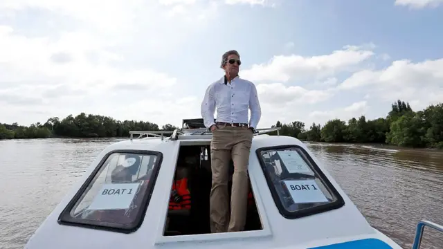 John Kerry năm 2017 ở VN