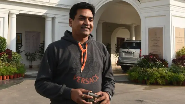 দিল্লিতে বিজেপির বিতর্কিত নেতা কপিল মিশ্রা