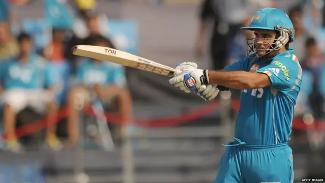 सौरव गांगुली, भारतीय क्रिकेट टीम, ए सेंचुरी इज नॉट इनअफ