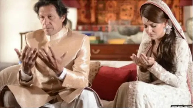 इम्रान खान आणि त्यांची दुसरी पत्नी रेहाम खान