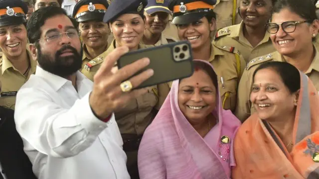 एकनाथ शिंदे, उद्धव ठाकरे