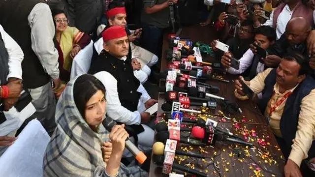 अखिलेश यादव और डिंपल यादव