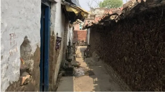 महिलांवर अत्याचार, सोशल मीडिया