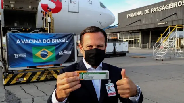 ورود محموله واکسن کرونای شرکت سینوواک چین به برزیل