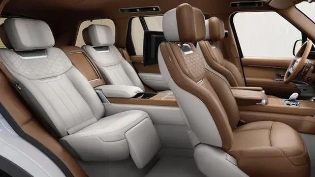 اتاق رنجروور اتوبیوگرافی از مدل معمولی بسیار لوکستر است