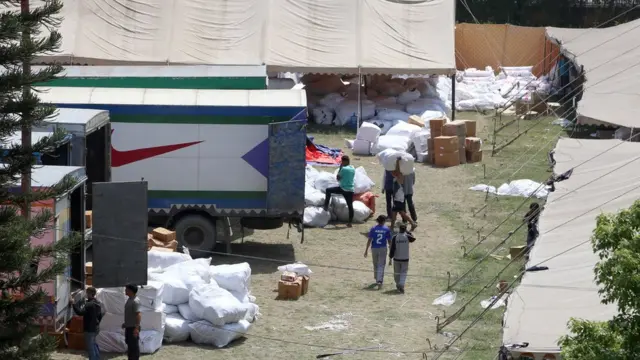 निर्वाचन सामग्रीहरू