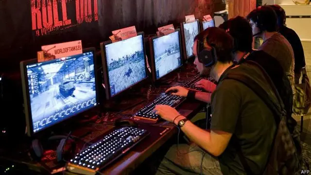 ای سپورٹس، پب جی، ٹیکن