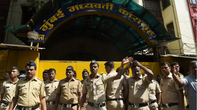 मुंबई पुलिस