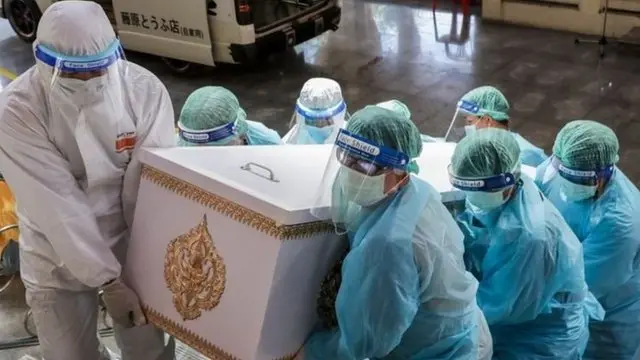 อาสาสมัครเก็บศพ