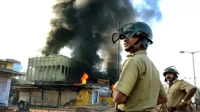 2002 दंगलीदरम्यानचं गुजरातच्या अहमदाबादमधील एक छायाचित्र