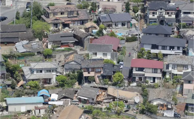 益城町では数多くの家屋が破損した