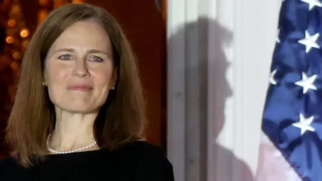 Amy Coney Barrett, nomeada por Trump à Suprema Corte