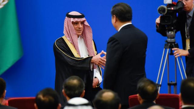 Президент Китя и глава МИД Саудовской Аравии