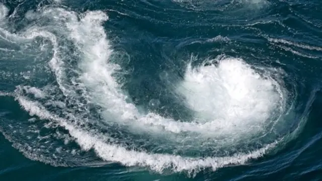 Норвегиядагы Сальстраумен кысыгындагы суу айлампасы.