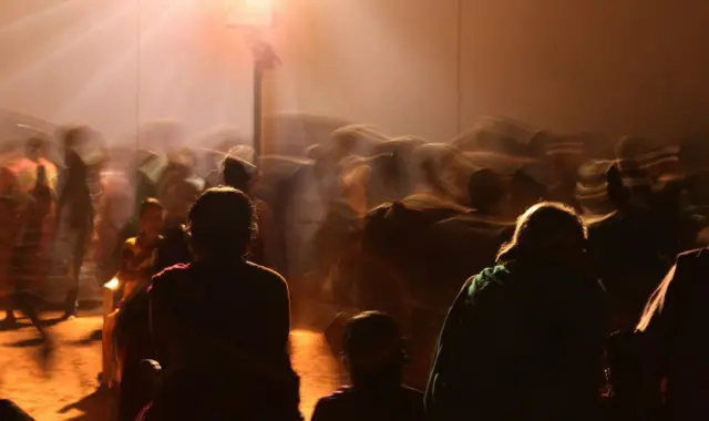 கோவை தடாகத்தில் பாரம்பரிய நடனமாடும் பெண்கள் - முகமது இர்ஷாத், கோவை