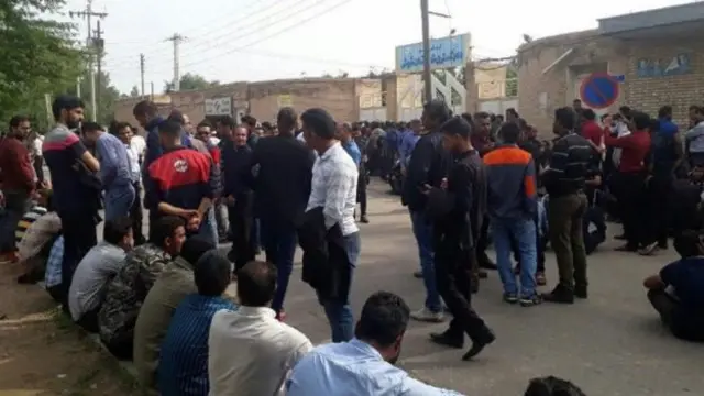 تجمع در هفت تپه