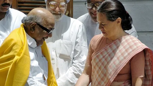 கருணாநிதி -சோனியா