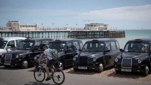 لندن کی سیاہ ٹیکسیاں