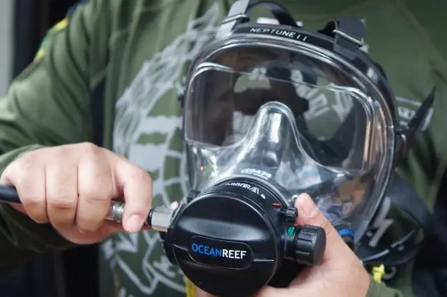 Маска для дайвинга