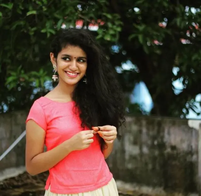 ప్రియా ప్రకాశ్ వారియర్