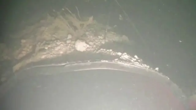 নরওয়ের একটি রোবট কোম্পানির তোলা ভিডিওতে দেখা গেছে, ওই স্থানটি ছিন্নভিন্ন অবস্থায় রয়েছে। ওই ভিডিও প্রকাশ করেছে সুইডেনের সংবাদ মাধ্যম এক্সপ্রেসেন।